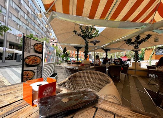 spain/madrid/gran-via/bar/the-moon-terraza-cocktail-bar