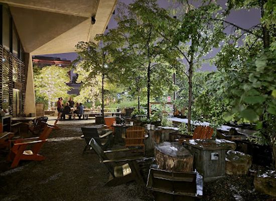 new-jersey/delaware-valley/bar/independence-beer-garden