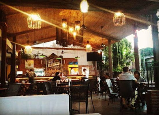 nicaragua/central-region/bar/la-estacion-central