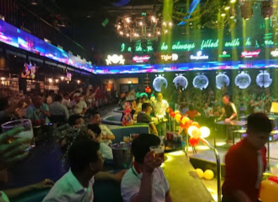 vietnam/ho-chi-minh-city/district-10/bar/bjs-beer-garden