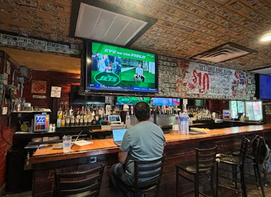 connecticut/eastern-connecticut/bar/ted-s-restaurant-bar