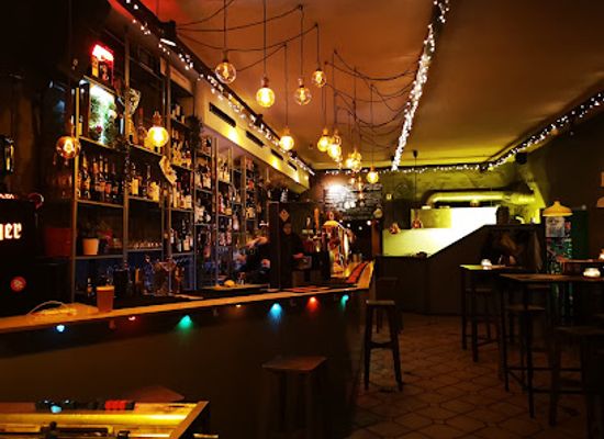 lithuania/vilnius/bar/bukowski-baras-vilnius