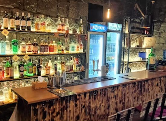 armenia/yerevan/kentron/bar/dostoevsky-pub