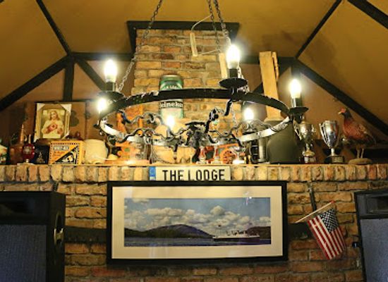 ireland/county-mayo/bar/the-lodge