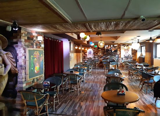 romania/iasi/bar/cafeneaua-piata-unirii
