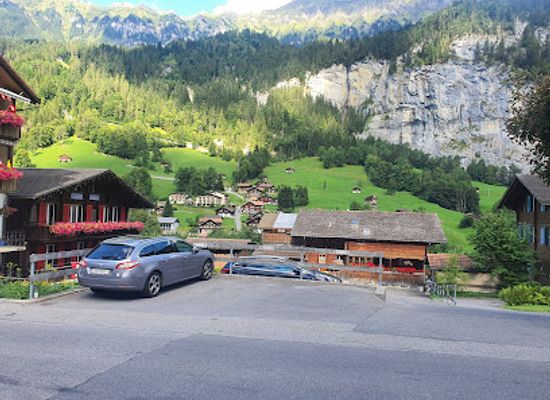 switzerland/lauterbrunnen-valley/bar/airtime-cafe-bakery