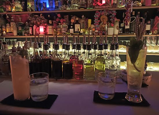 spain/madrid-community/bar/la-santoria-cocktail-bar