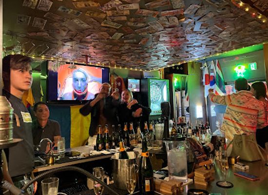 japan/settsu/bar/crystal-bar