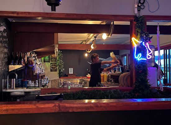 norfolk-island/point-hunter/bar/black-anchor-bar