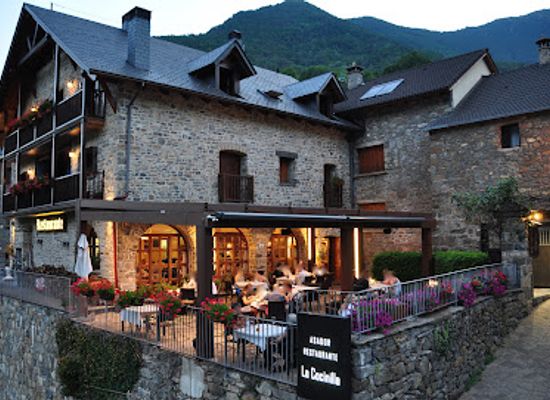 spain/ordesa-y-monte-perdido-national-park/bar/restaurante-la-cocinilla