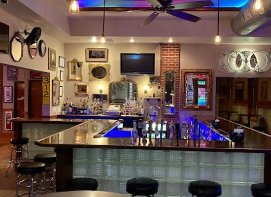 wisconsin/wausau/bar/the-glass-hat