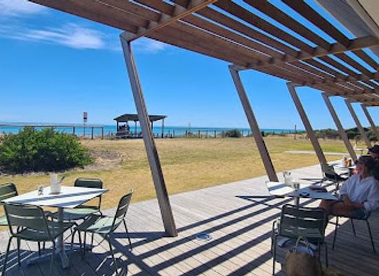 australia/fleurieu-peninsula/bar/silver-sands-beach-club