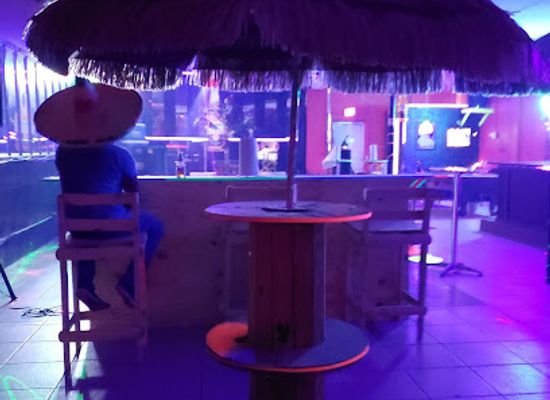 florida/lake-okeechobee/bar/punto-caliente-inc