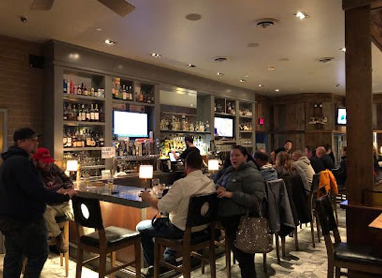 california/napa/bar/norman-rose-tavern
