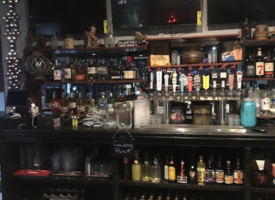 kansas/western-kansas/bar/thirsty-bull-saloon