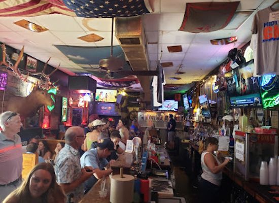 florida/gainesville-area/bar/salty-dog-saloon