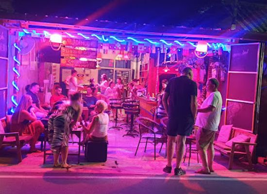 thailand/koh-chang/bar/jol-muy-bar