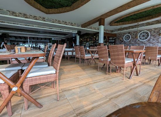 nepal/dolpo/bar/dunga-restro-lounge-bar