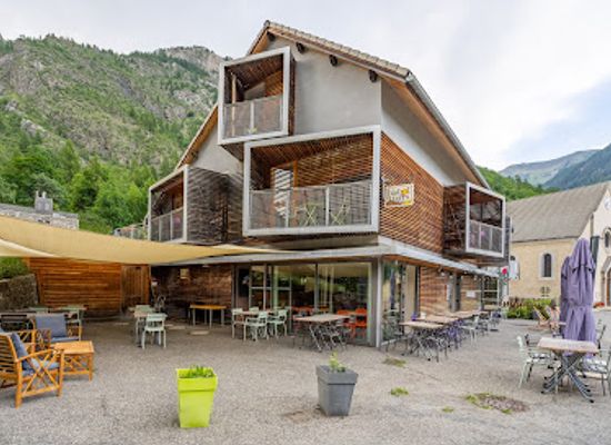 france/ecrins-national-park/bar/auberge-des-ecrins