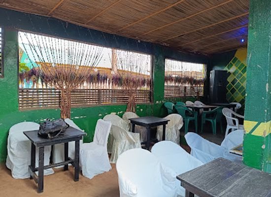 central-african-republic/haut-mbomou/bar/cabaret-emmathus