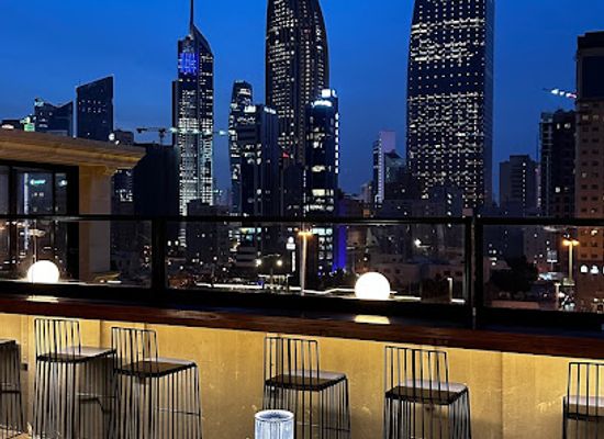 kuwait/kuwait-city/bar/the-roof