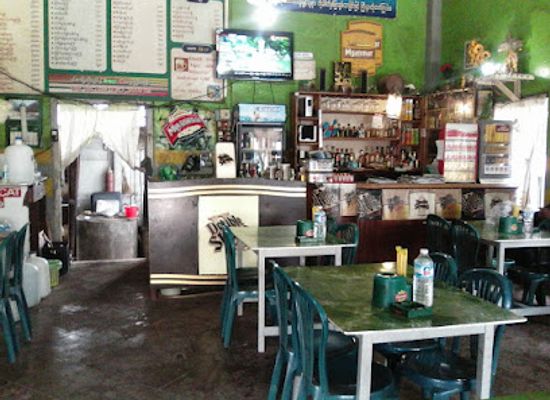 myanmar-burma/kalaw/bar/emerald-restaurant