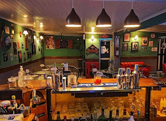 uruguay/paysandu/bar/chucho-s-vintage-bar