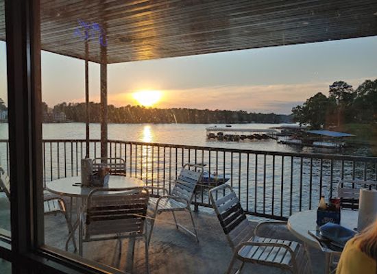 arkansas/mount-magazine-state-park/bar/bubba-brews-on-lake-hamilton