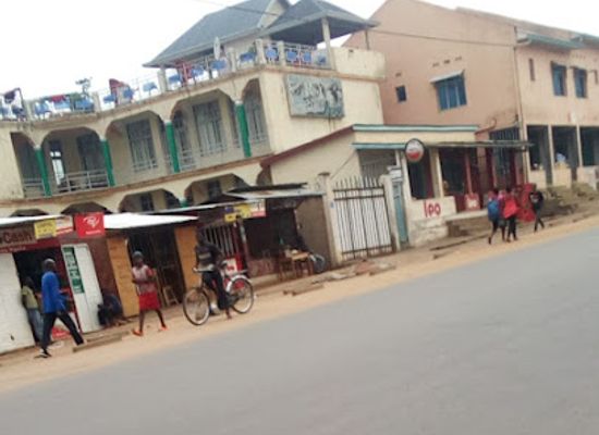 burundi/rumonge/bar/bar-le-manguier