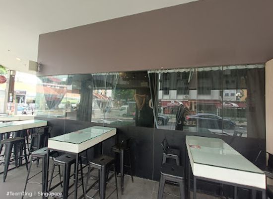 singapore/balestier/bar/chameleon