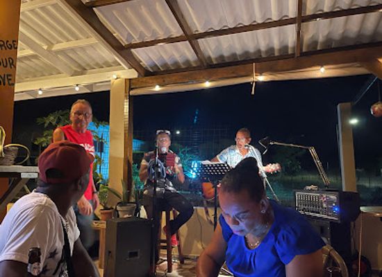 curacao/christoffel-national-park/bar/hofi-abou-9