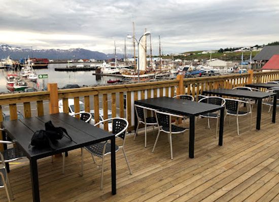 iceland/húsavík/bar/fish-and-chips