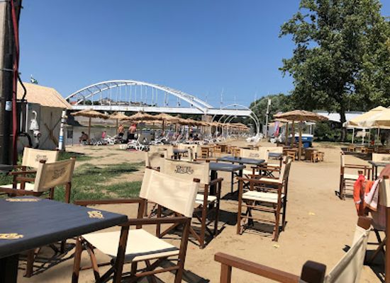 hungary/szeged/tiszaliget/bar/lapos-beach-bar