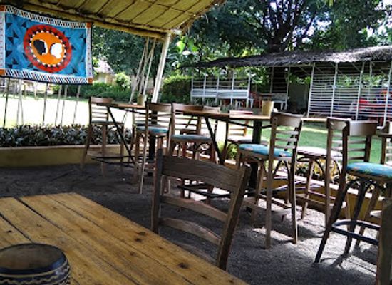 tanzania/kilimanjaro-region/bar/maembe-garden-restaurant