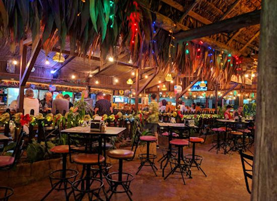 costa-rica/la-fortuna/bar/nanku-restaurant-tropical-bar-and-grill