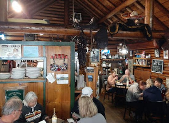 montana/the-beartooth-mountains/bar/beartooth-cafe