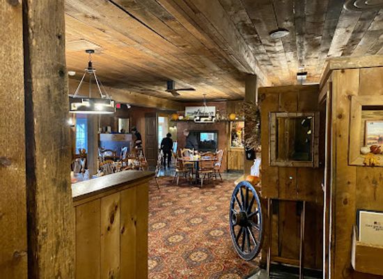 vermont/bennington-battle-monument/bar/the-publyk-house
