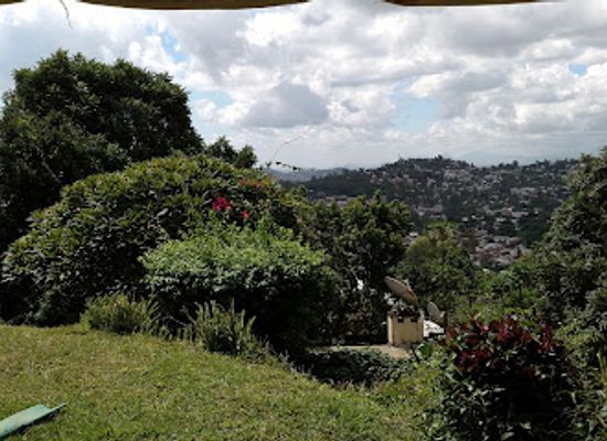 malawi/chiradzulu-highlands/bar/chez-maky-hotel-and-restaraunt