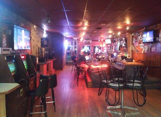 iowa/mason-city/bar/the-place-2b