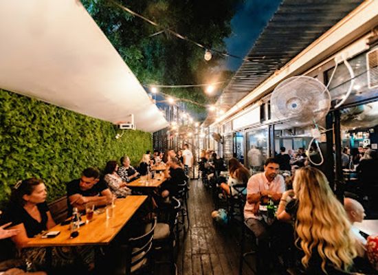 israel/hod-hasharon/bar/soko-77