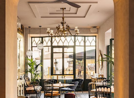 portugal/lisbon/alfama/bar/manifesto-bar-lounge
