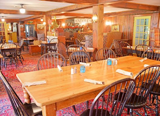massachusetts/mount-greylock-state-reservation/bar/6-house-pub