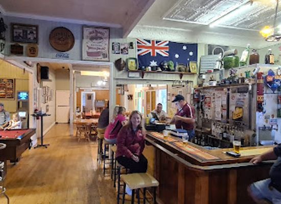 australia/darling-downs/bar/sandy-creek-pub