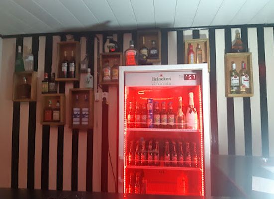 suriname/moengo/bar/bar-excellente-suriname