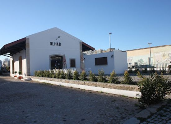 portugal/ria-formosa-natural-park/bar/petiscais