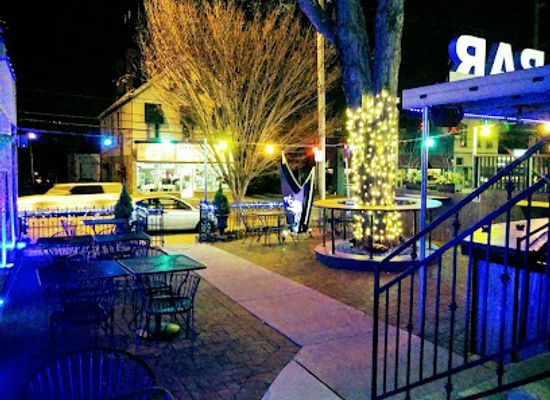 kentucky/outer-bluegrass/bar/chill-bar-highlands