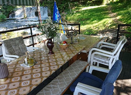 bosnia-and-herzegovina/una-sana-canton/bar/restoran-slap-na-uni