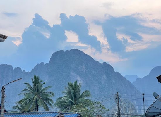 laos/vang-vieng-karst-landscape/bar/lime-lounge-cocktails-tapas