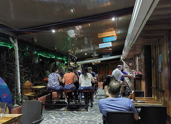 costa-rica/manuel-antonio-national-park/bar/bar-y-restaurante-relax