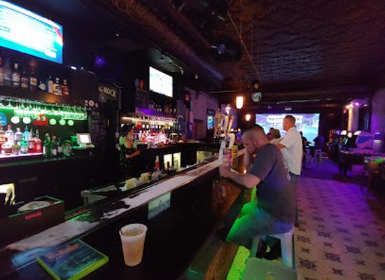 louisiana/lake-borgne/bar/electric-avenue